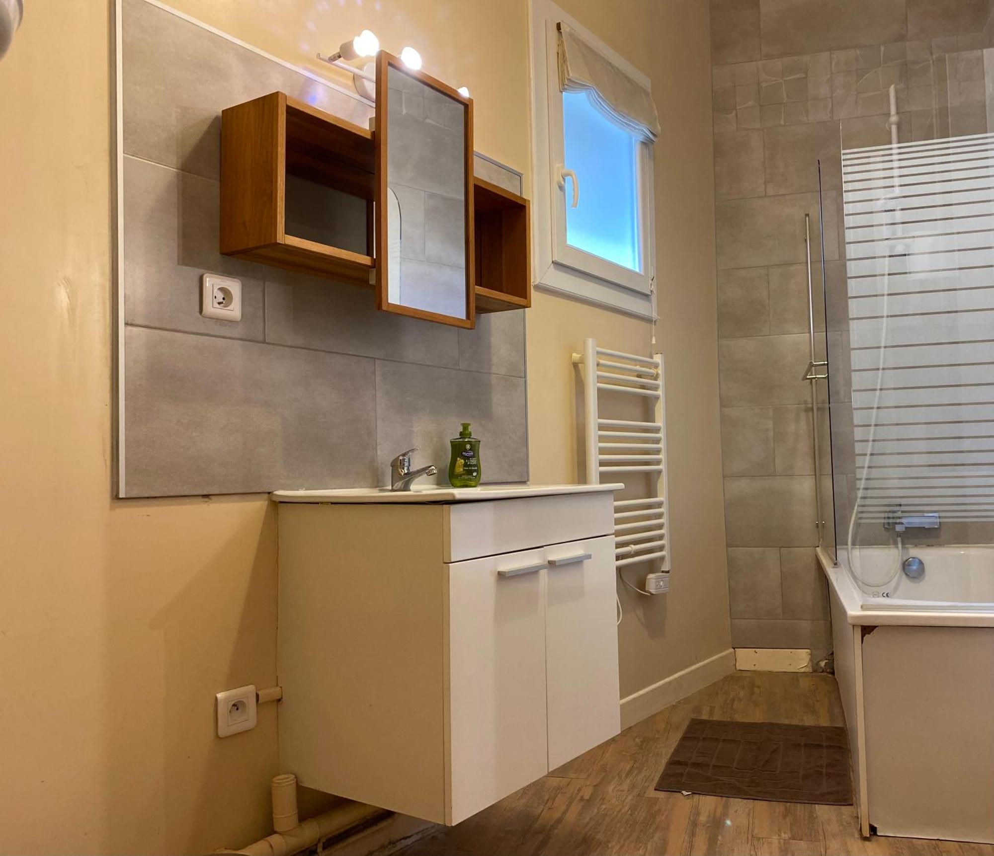 נויון Appartement Coeur Centre Ville מראה חיצוני תמונה