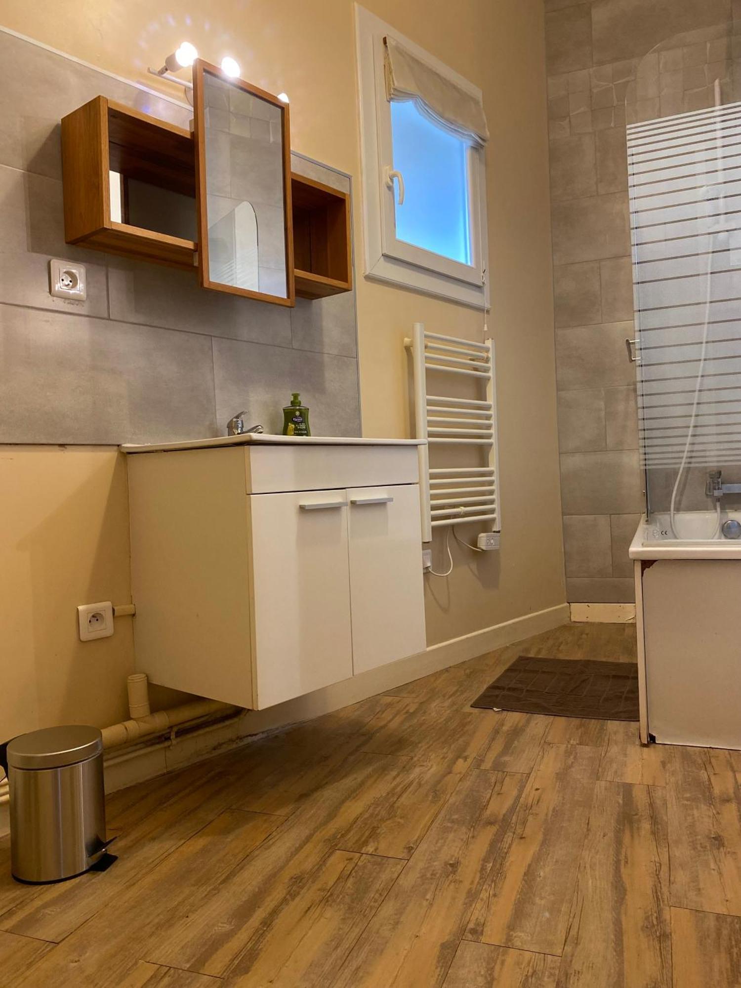 נויון Appartement Coeur Centre Ville מראה חיצוני תמונה